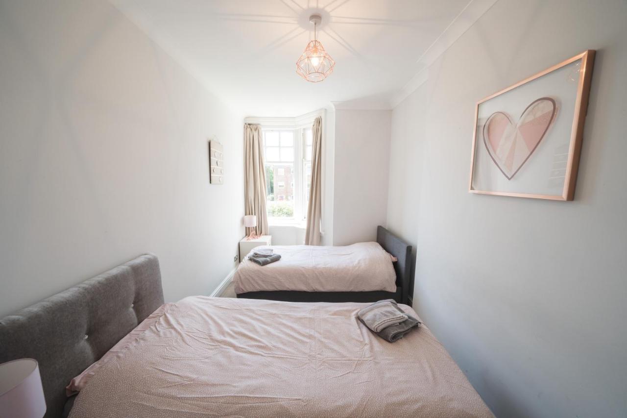 Luxury Apartment In Bournemouth Bagian luar foto