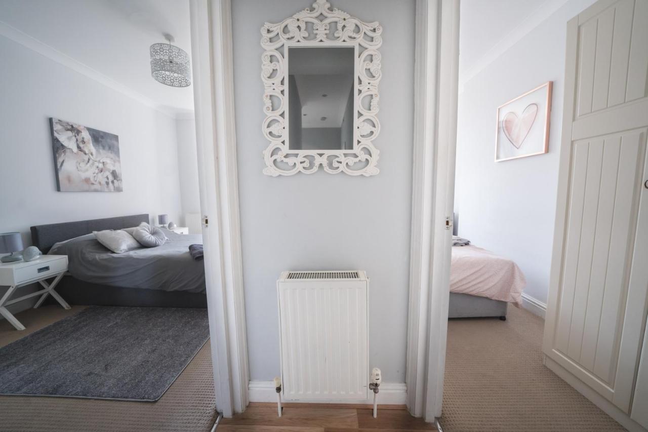 Luxury Apartment In Bournemouth Bagian luar foto