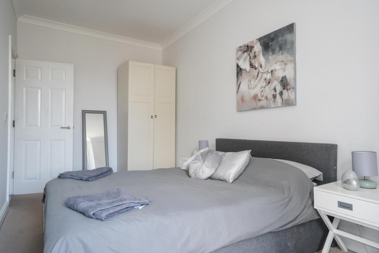 Luxury Apartment In Bournemouth Bagian luar foto